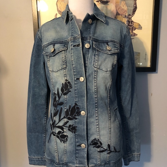 LulaRoe Jaxon Jean Jacket - Picture 3 of 8